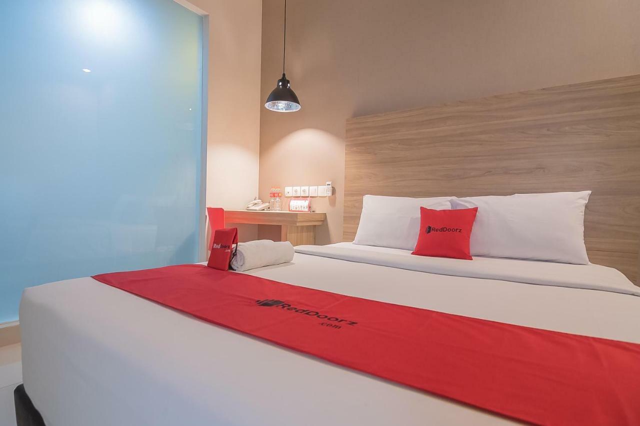 Hotel The Cherry Homes And Bandung