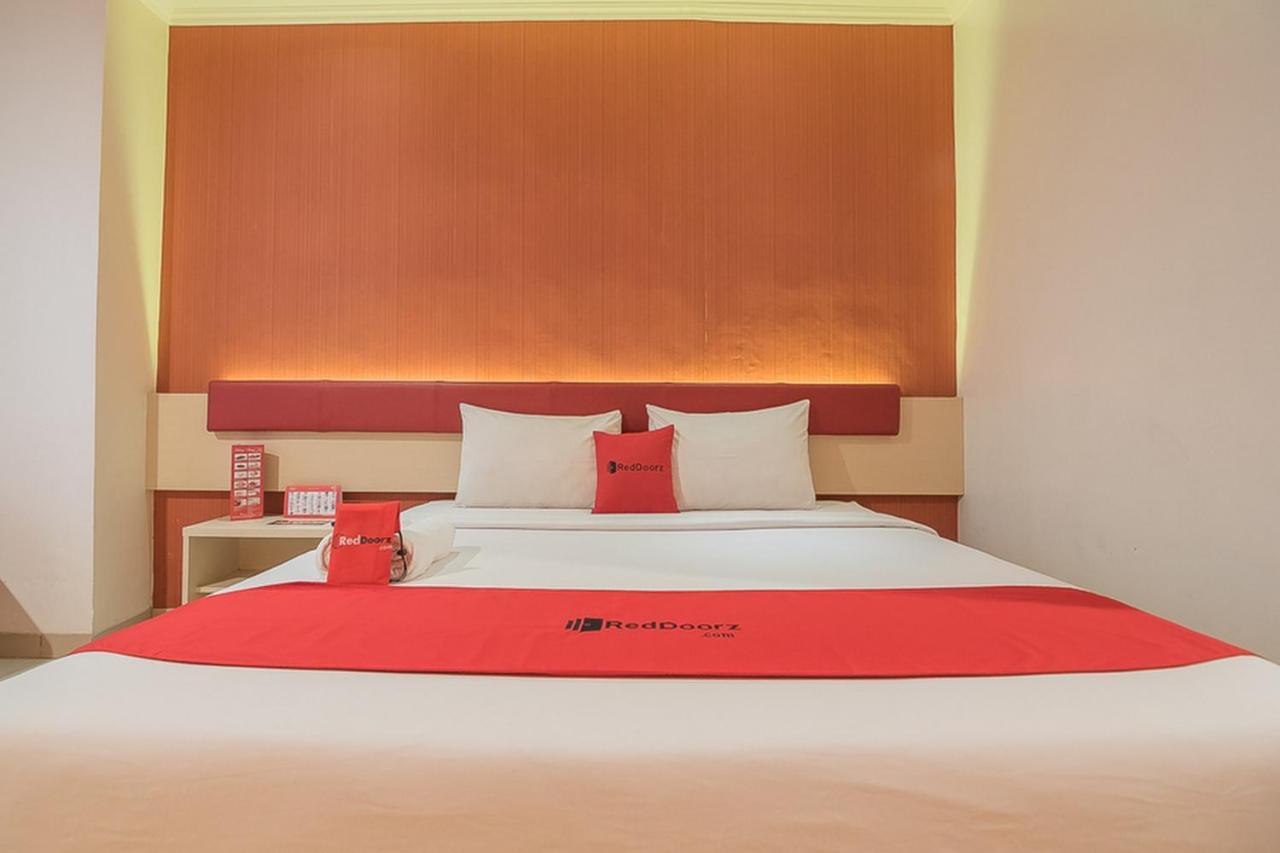 The Cherry Homes And Hotel