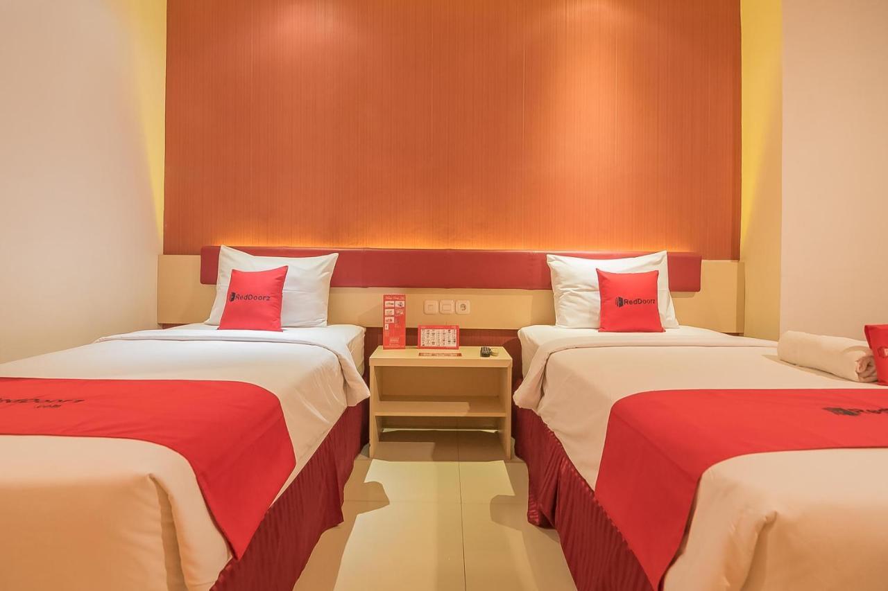 The Cherry Homes And Hotel Bandung